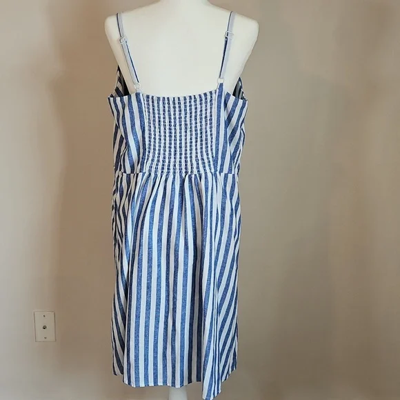 Old Navy XL TALL Dress Striped Linen Blend Coastal Smocked Beachy Nautical - Picture 2 of 10